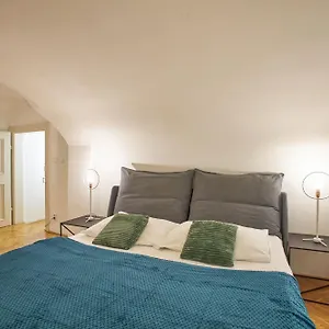 Lazenska N4 Apart Otel