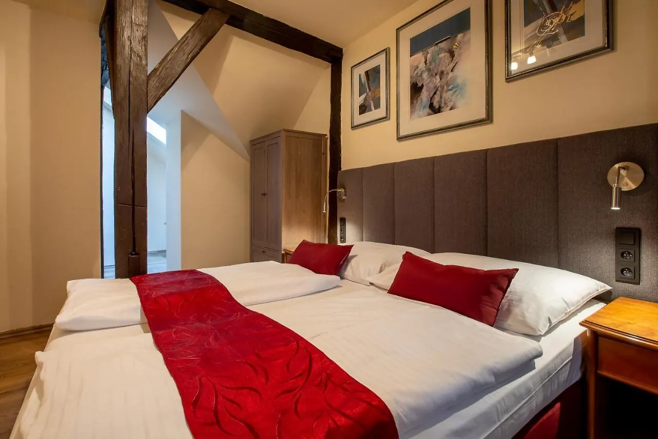 Gasthof Pension U Lilie Prag