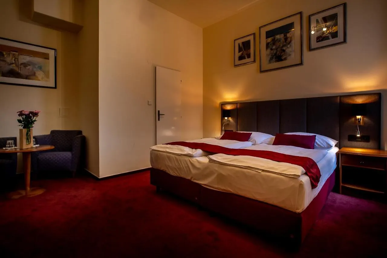 Pension U Lilie Prag 3*,  Tschechische Republik